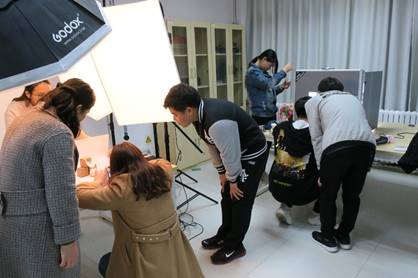 说明: F:\德赢Vwin官方区域合作伙伴\实验室海报\商品拍摄实训室\商品拍摄实训室文化建设素材\IMG_0247.JPG