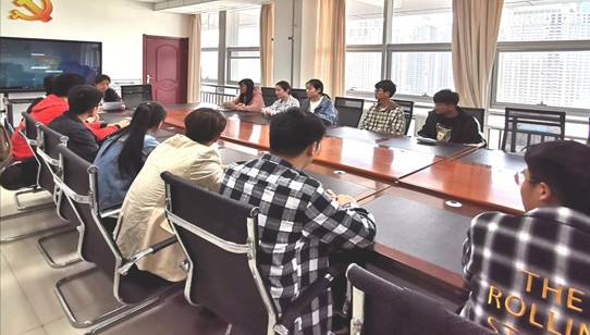 说明: 558280989668574225